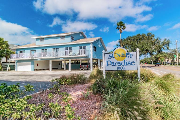 Condo  Belleair Beach