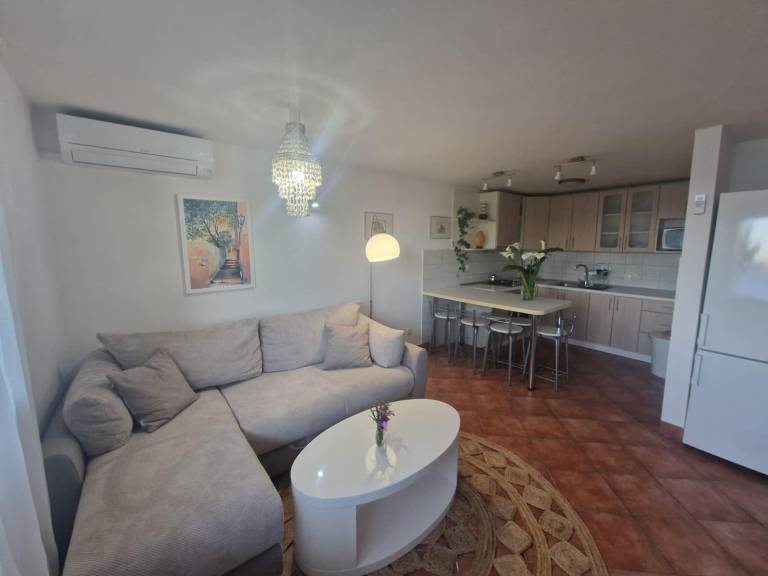 Three bedroom apartment near beach Kučište - Perna, Pelješac (A-4542-a) — photo 3