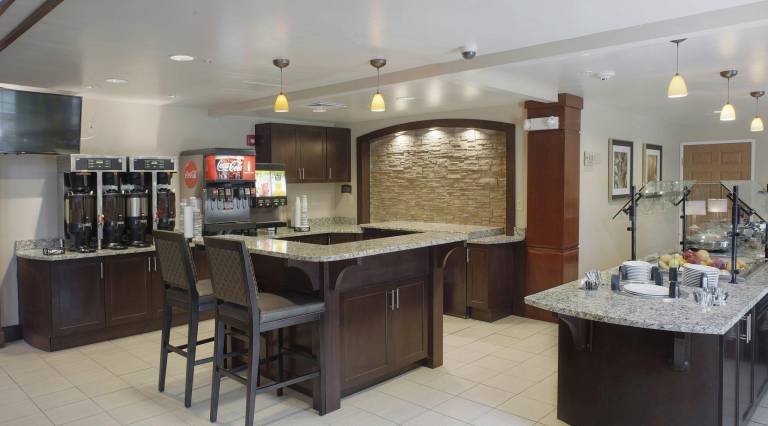 Staybridge Suites Fayetteville By IHG — photo 4
