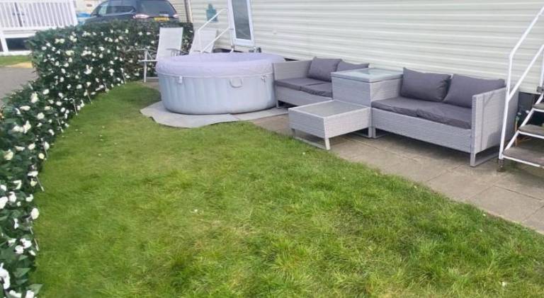 Coastal caravan retreat in Clacton-on-Sea
