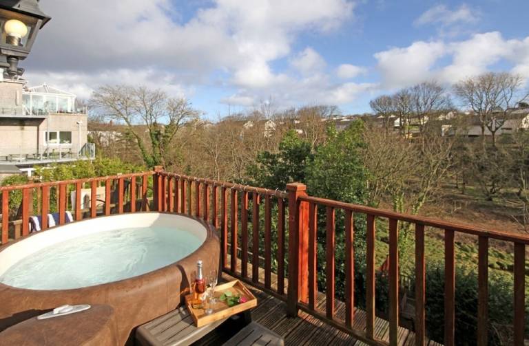 Cottage Cemaes Bay