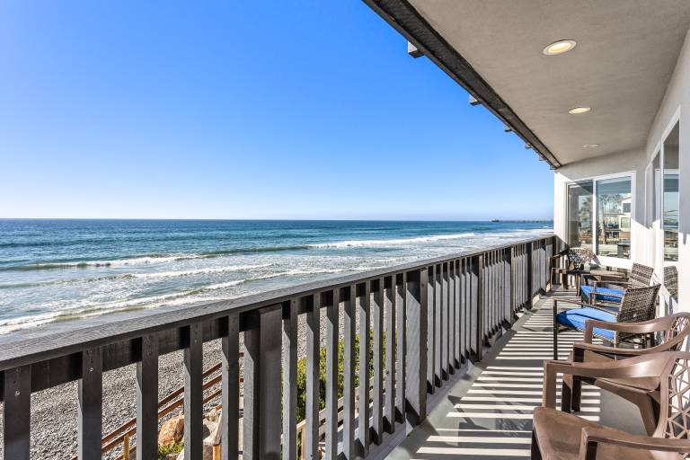 Oceanfront Family Getaway BBQ Outdoor Seating — photo 5