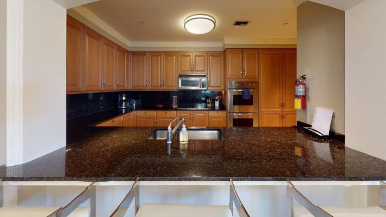 Beautiful Residence steps away from 7Mile Beach, Located at The Ritz-Carlton — photo 5