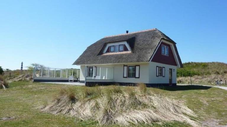 Voll ausgestattetes wunderschönes Ferienhaus mit Terrasse | Hunde erlaubt
