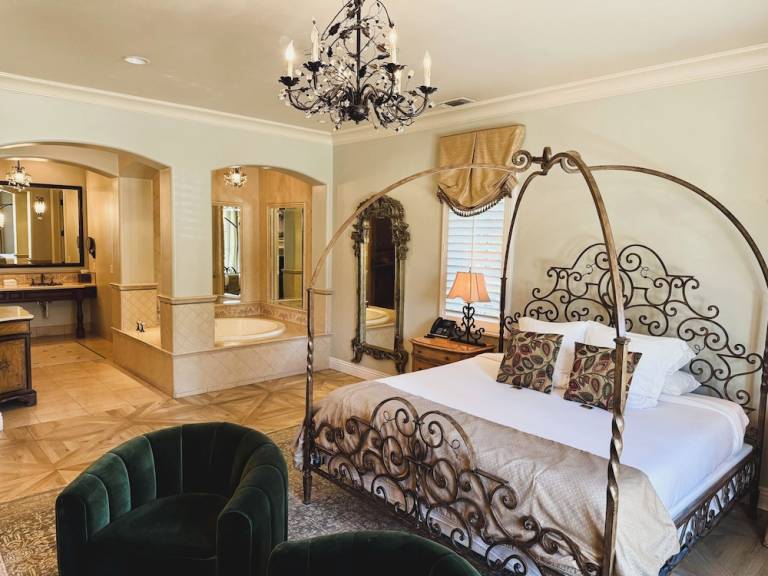 Bed and breakfast  Hidden River Vista