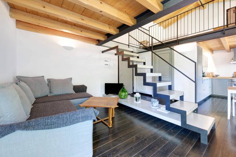 Vacation Home "La Casetta Nel Bosco" with Private Terrace & Wi-Fi in Toscolano Maderno