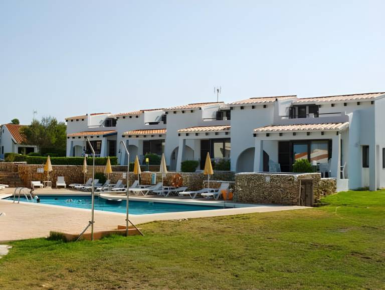 Resort Binibequer Vell