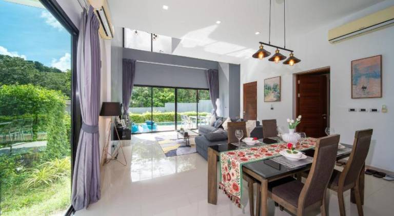 Holiday apartment with pool, terrace & yard | Good for workation — photo 4