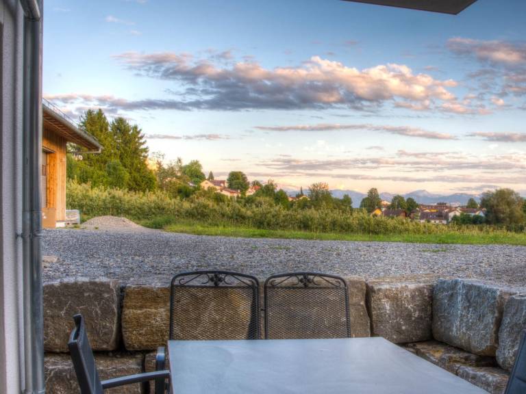 Rental apartment with terrace | Mountain view | Pets are welcome in Lindau