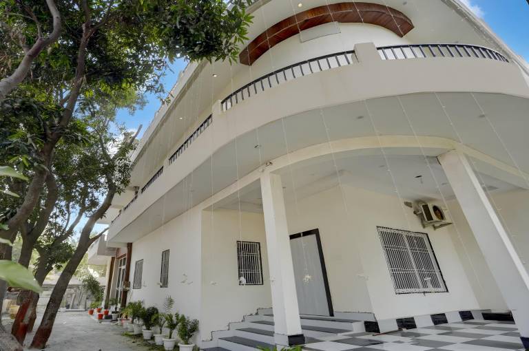 The Ambrosia Stay in Tola