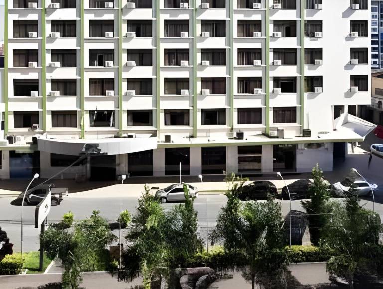 Umuarama Plaza Hotel by Castelo Itaipava in Goiânia