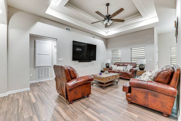 Weslaco Home w/ Fenced Yard: 2 Mi to Downtown — photo 4