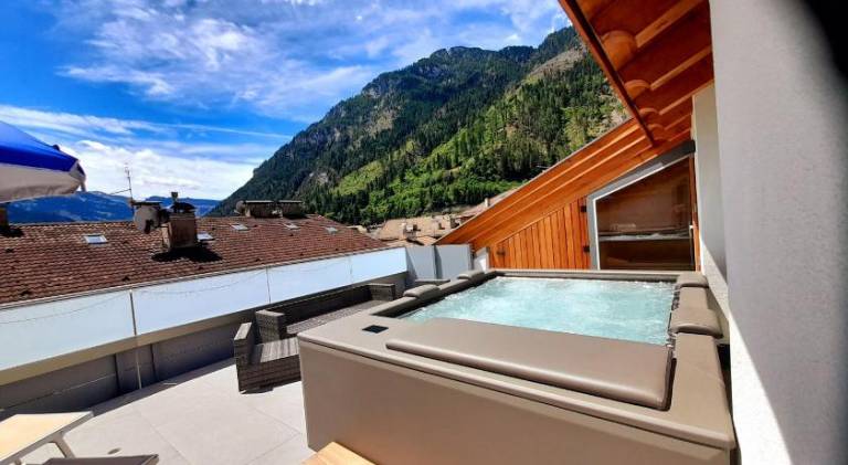 Nice house with sauna, hot tub & patio | Pet-friendly in Predazzo
