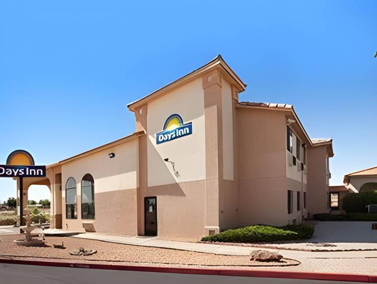 Days Inn by Wyndham Los Lunas in Los Lunas, NM
