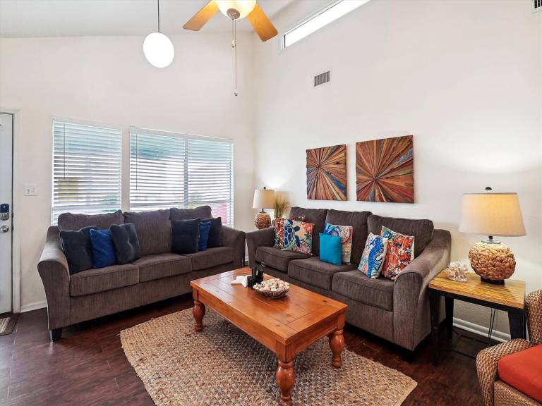 4512BBNGLOWBBNH - Bermuda Bungalow — photo 2