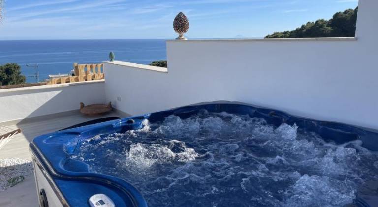 Villa with hot tub — photo 3
