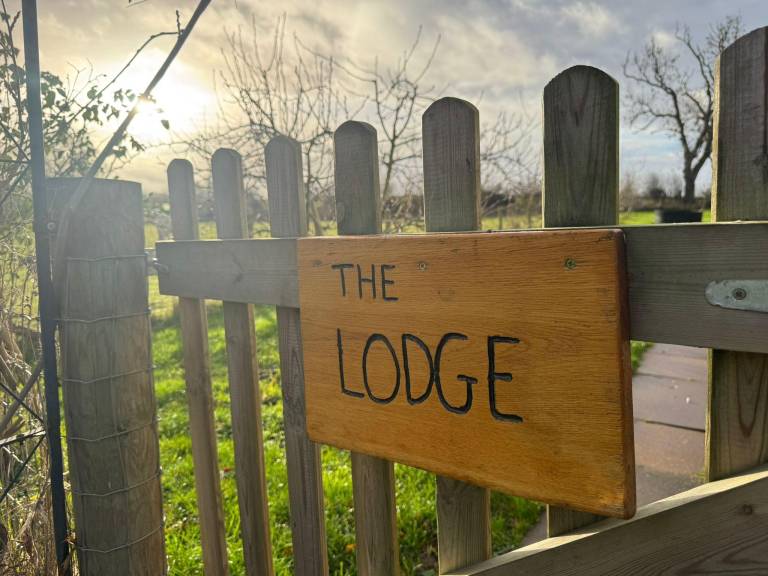 Lodge with terrace & garden | Pets allowed in Warwick