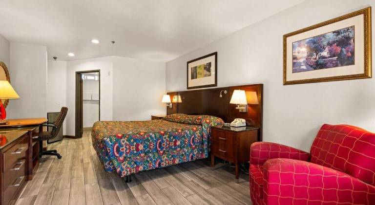 Paradise Lodge Canoga Park Los Angeles