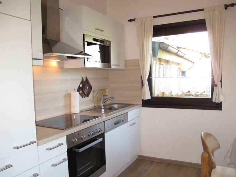 Vacation home with terrace & garden — photo 3