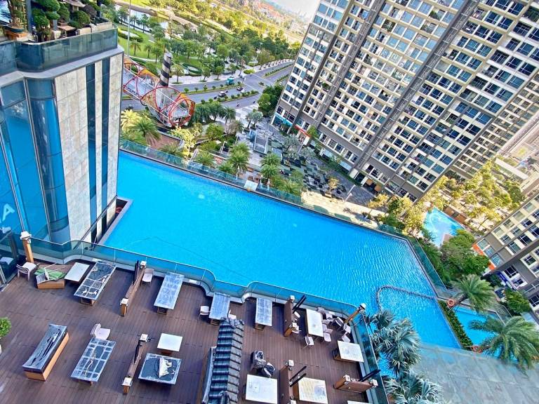 Three Bedrooms in Landmark 81 — photo 3