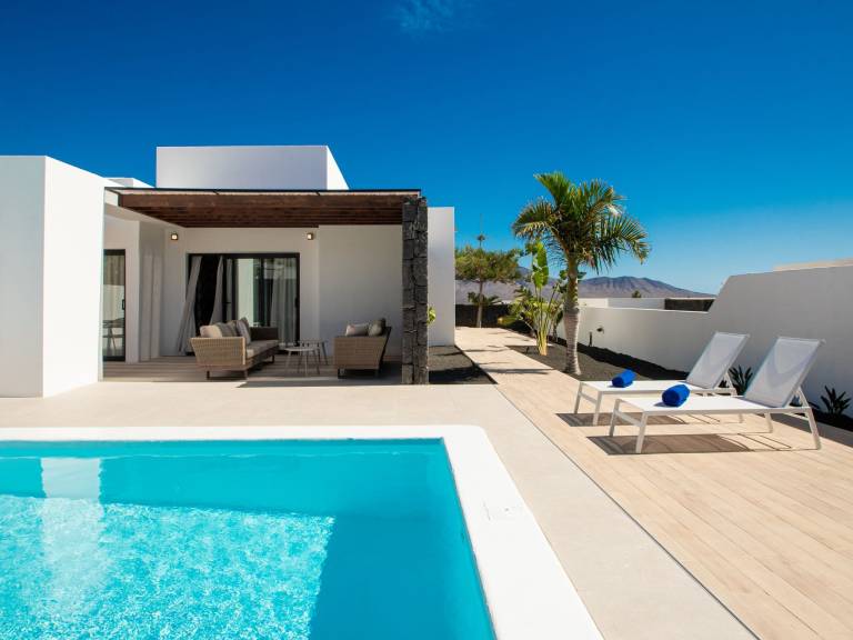 Casa Playa Blanca