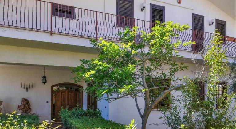 Beautiful house with patio & yard | Pets are welcome in San Giovanni Teatino