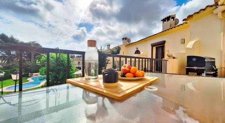 Apartment with pool | Pet-friendly — photo 4
