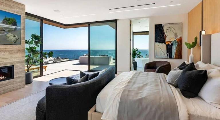 Vacation home with jacuzzi & pool | Suitable for remote work | Pets allowed — photo 2