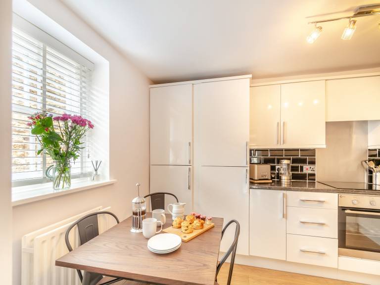 Family-oriented lovely cottage with garden | Pets are welcome — photo 4
