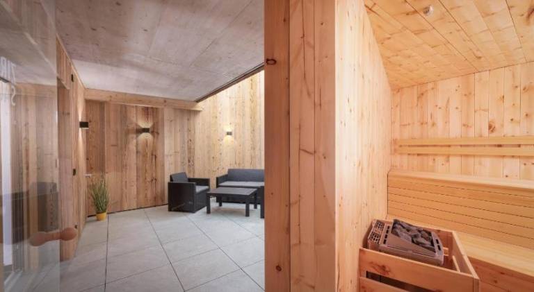 Serviced apartment with garden, sauna & terrace — photo 4