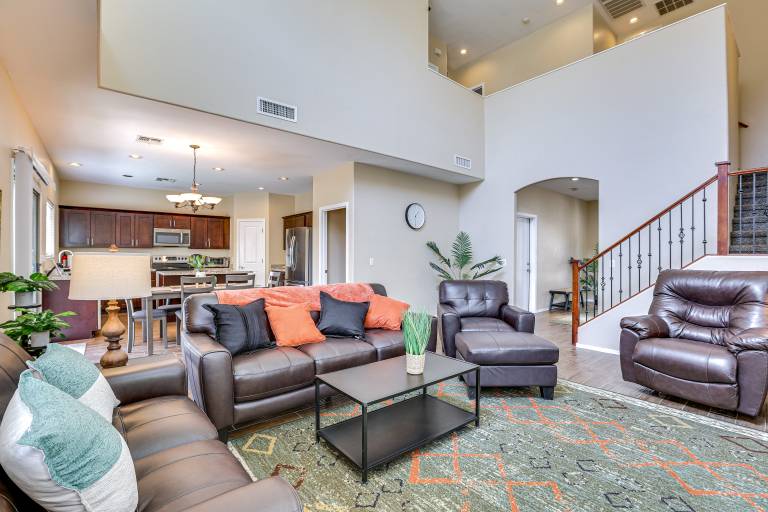 Family Friendly Phoenix Retreat w Fenced Yard
