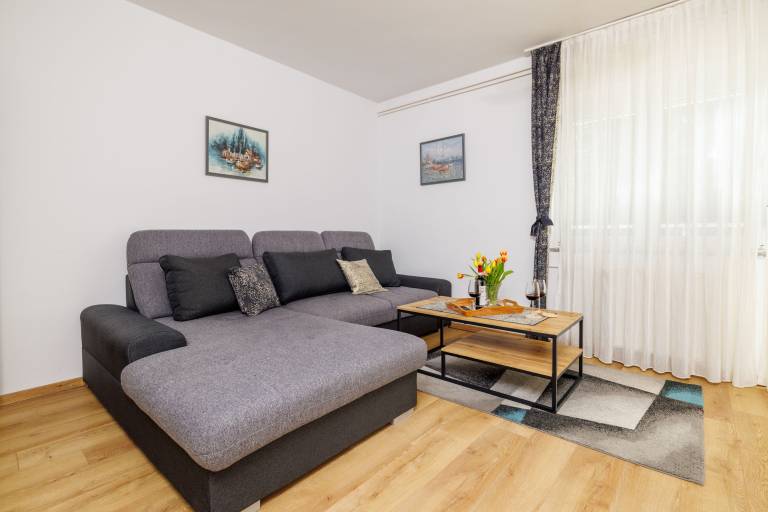 Apartments Iva — photo 2