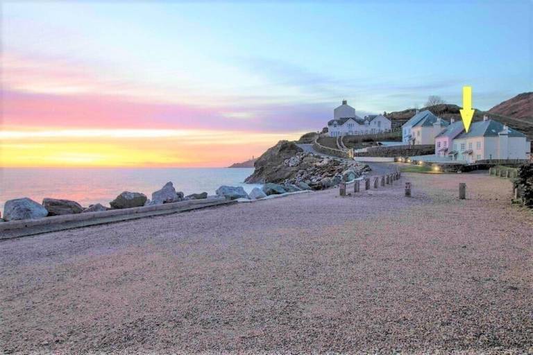 House Beesands