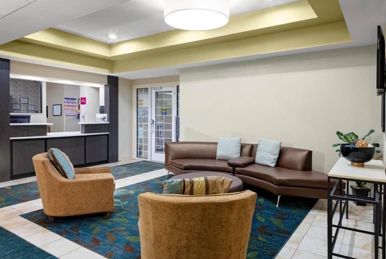 Candlewood Suites Warner Robins By IHG — photo 2