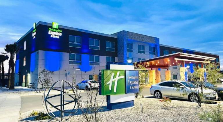 Holiday Inn Express & Suites Blythe by IHG in Blythe, CA