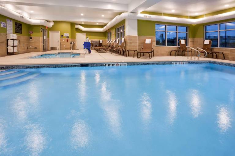 Hampton Inn Minneapolis Bloomington West — photo 3
