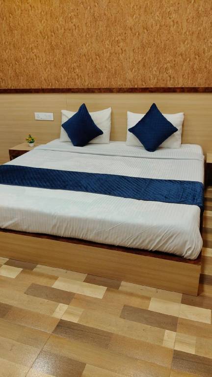 Crown Villa Entire 5BHK With private pool — photo 2