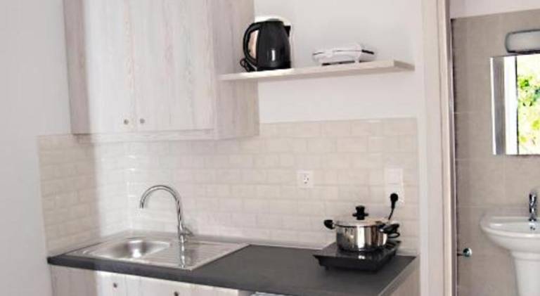 Holiday apartment with garden & patio | Good for workation | Pet-friendly — photo 3