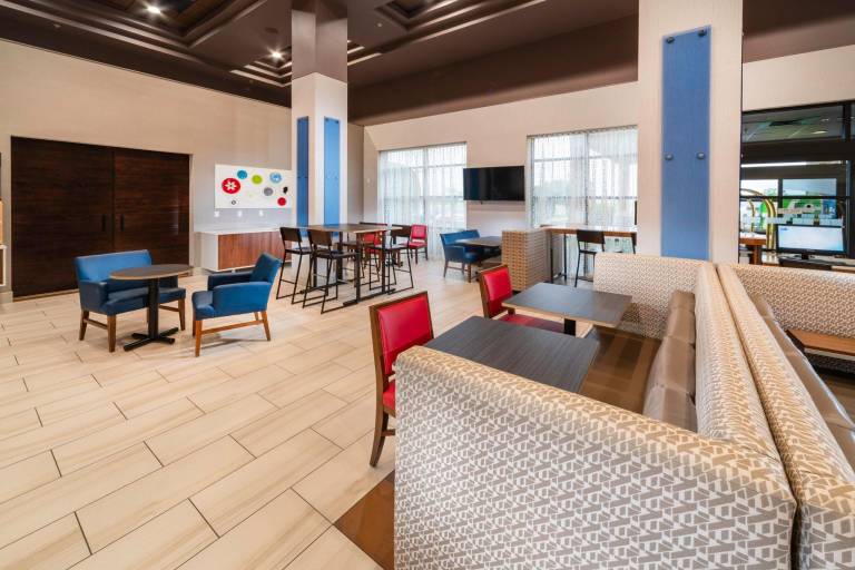 Holiday Inn Express Hotel & Suites Pasco-TriCities By IHG — photo 4