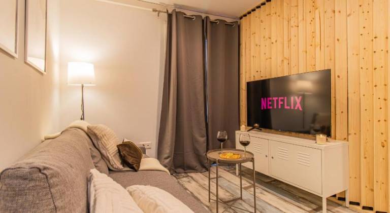 Rental apartment | Next to Cathedral-Basilica of Our Lady of the Pillar | Pets are welcome — photo 4