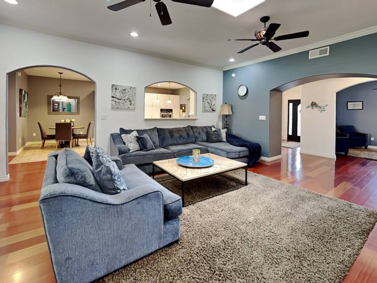 415GATHERINGPLCRNCB - Gathering Place — photo 5