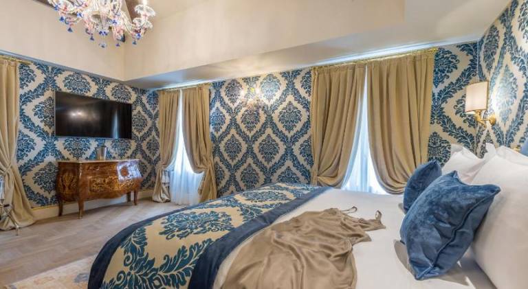 Beautiful rental apartment with patio | Near Rialto Bridge | Perfect for remote work | Pet-friendly — photo 2