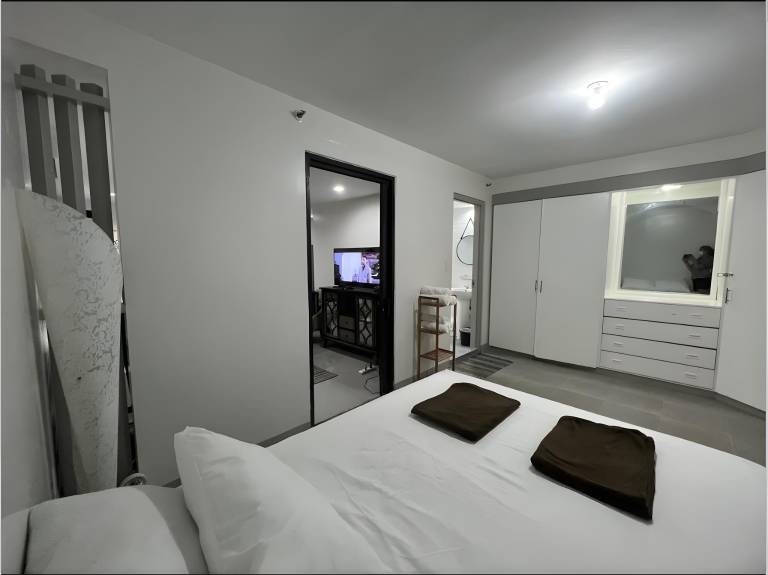 Holiday apartment with pool in Morong