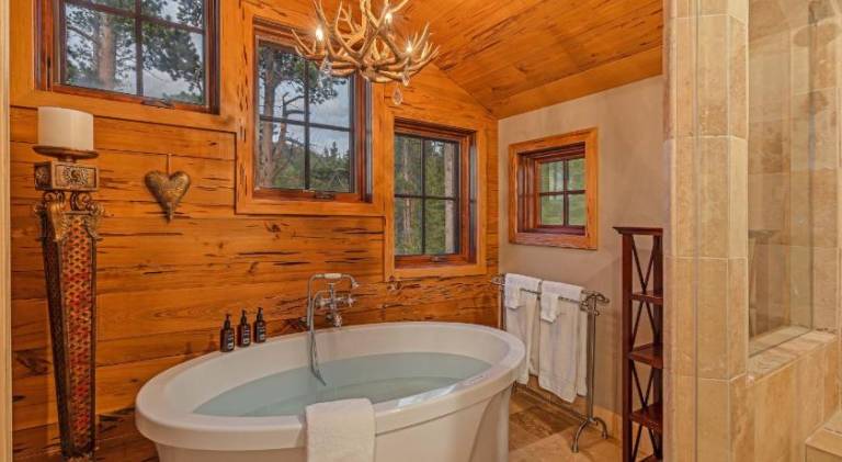 Fully equipped nice vacation home with barbecue & jacuzzi | Dogs allowed — photo 4