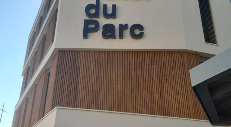 Logis Hotel du Parc-Restaurant - Le Rouget de Lisle — photo 3