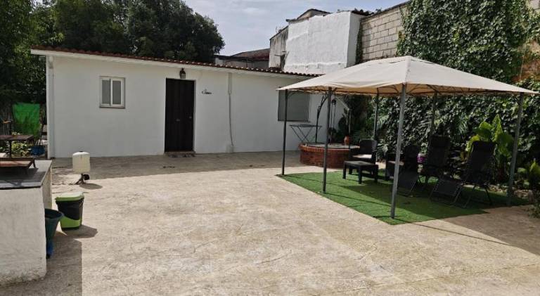 Lovely apartment with garden, terrace & BBQ | Dogs allowed in Córdoba