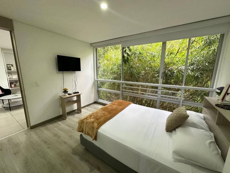 Rental apartment with barbecue & pool — photo 2