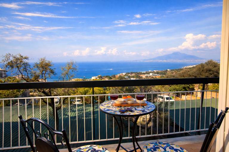 Holiday apartment with 3 rooms for 7 persons — photo 2