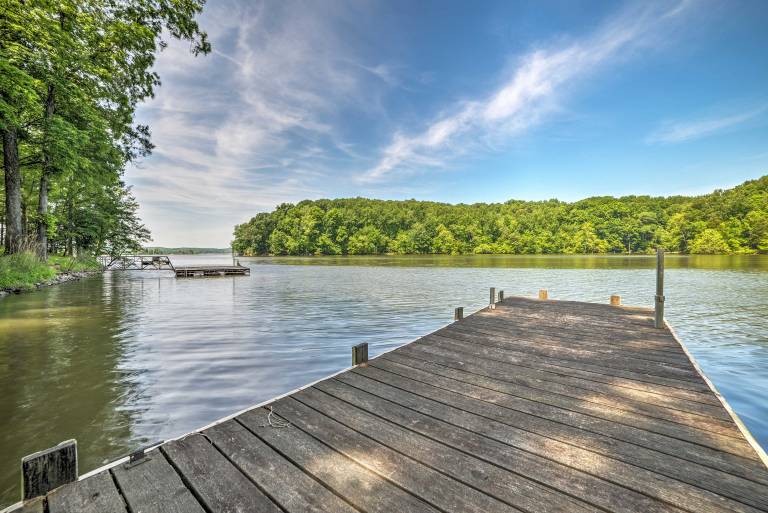 Lake Barkley Waterfront Home w/ Deck & Boat Dock! — photo 2
