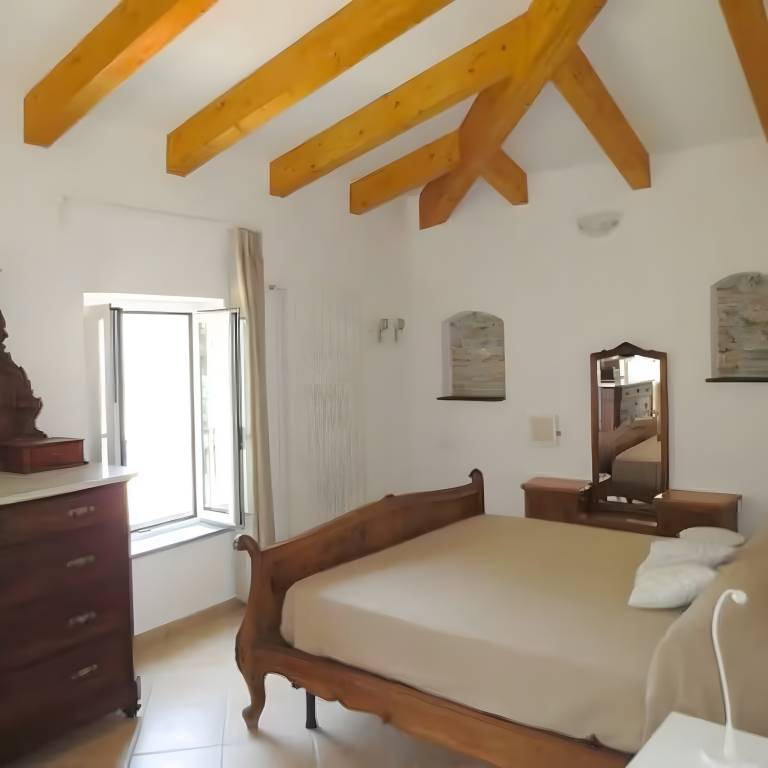 Private room with patio, fast internet & yard | Garden view | Perfect for remote work | Dogs allowed — photo 2